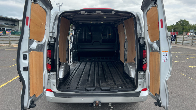 Ford Transit Custom 300 L2 Diesel Fwd 2.0 EcoBlue 136ps H1 Van Limited